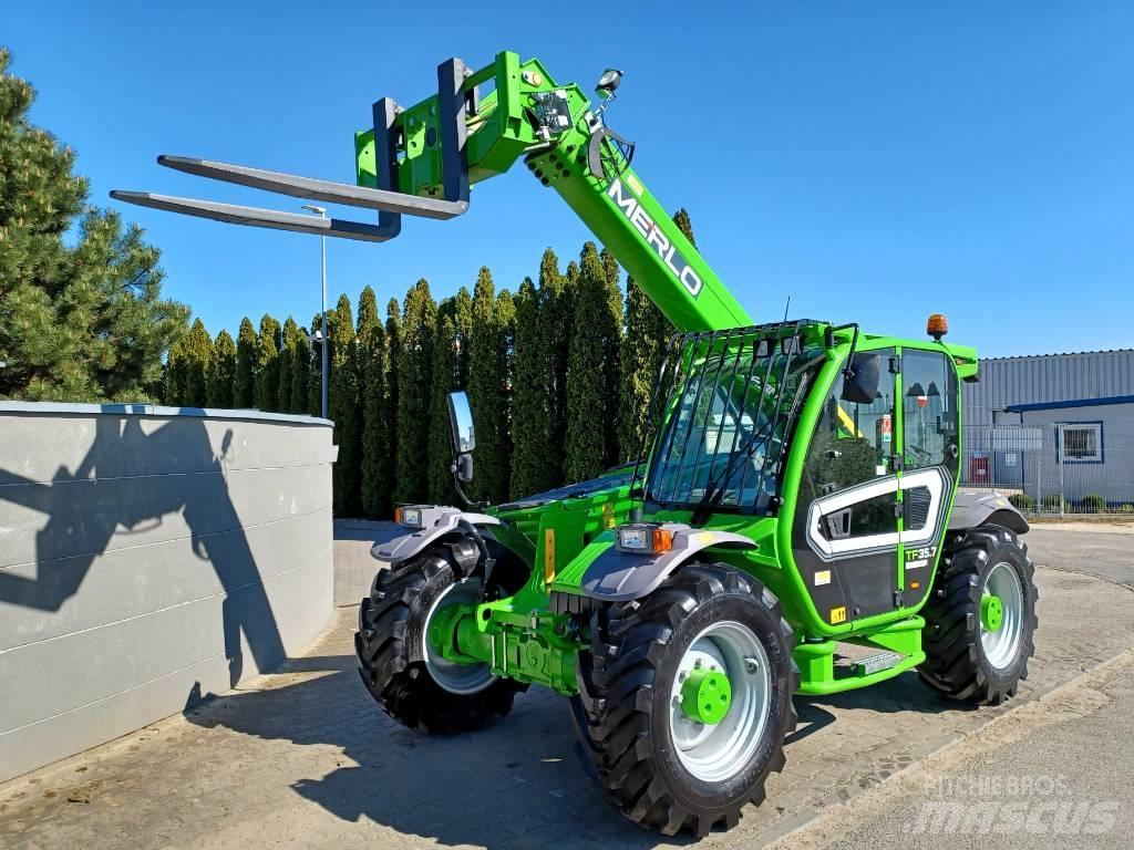 Merlo TF 35.7 Teleskopické manipulátory