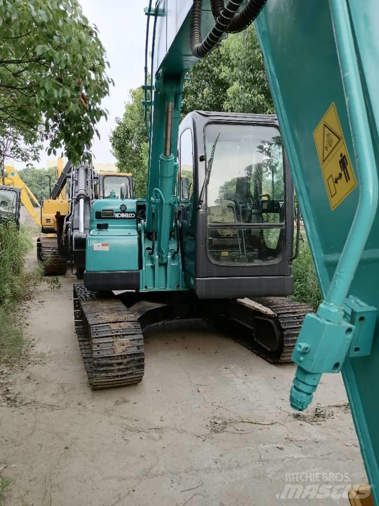 Kobelco SK 75 Pásová rýpadla