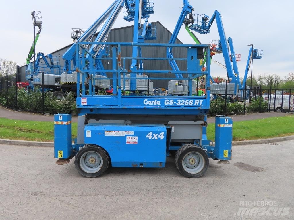 Genie GS 3268 RT Nůžková zvedací plošina