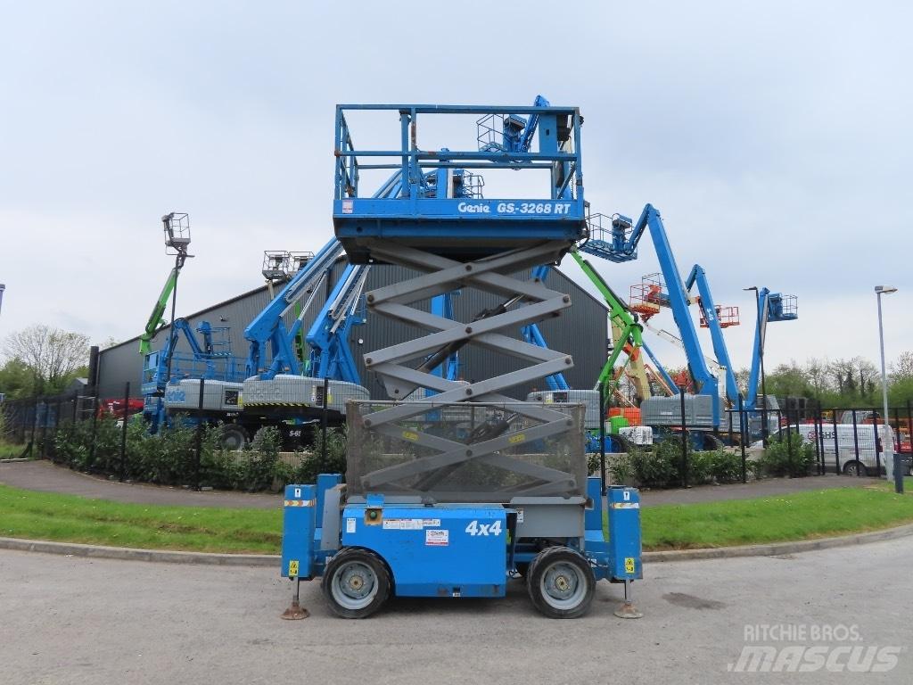 Genie GS 3268 RT Nůžková zvedací plošina