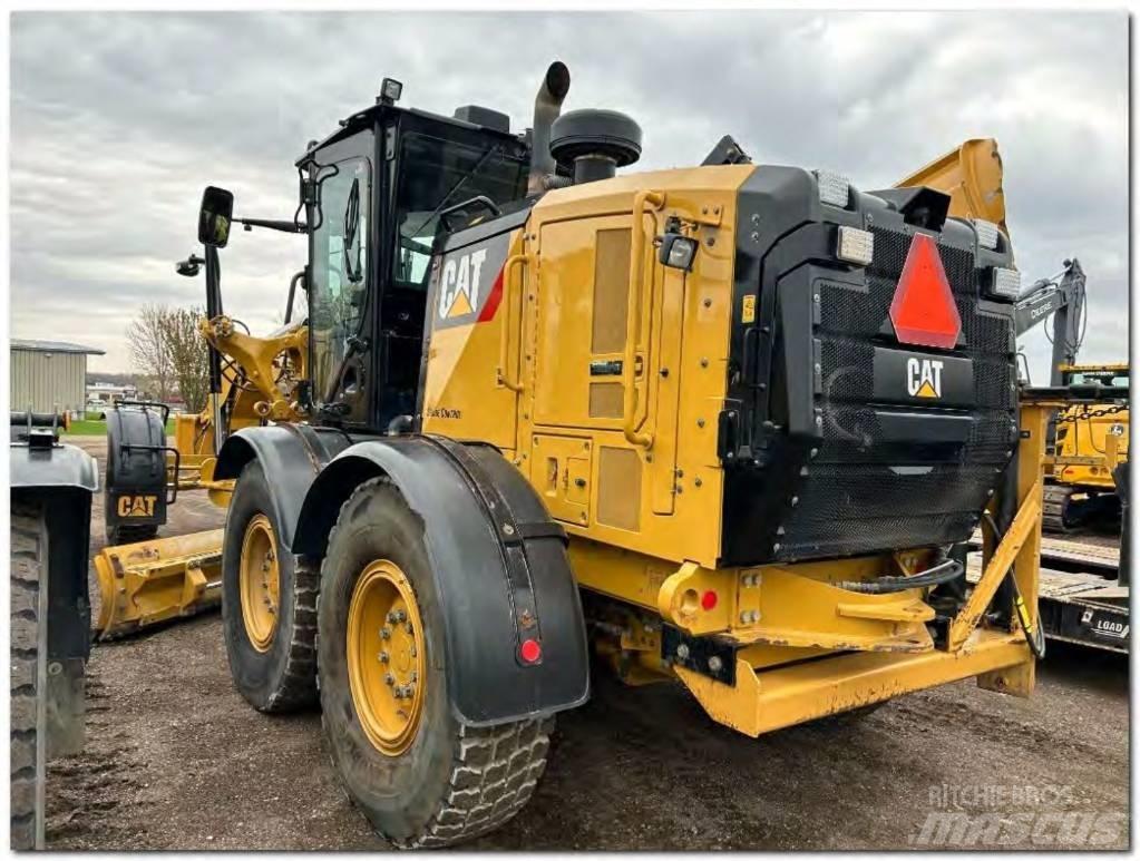 CAT 12 M 3 Grejdry
