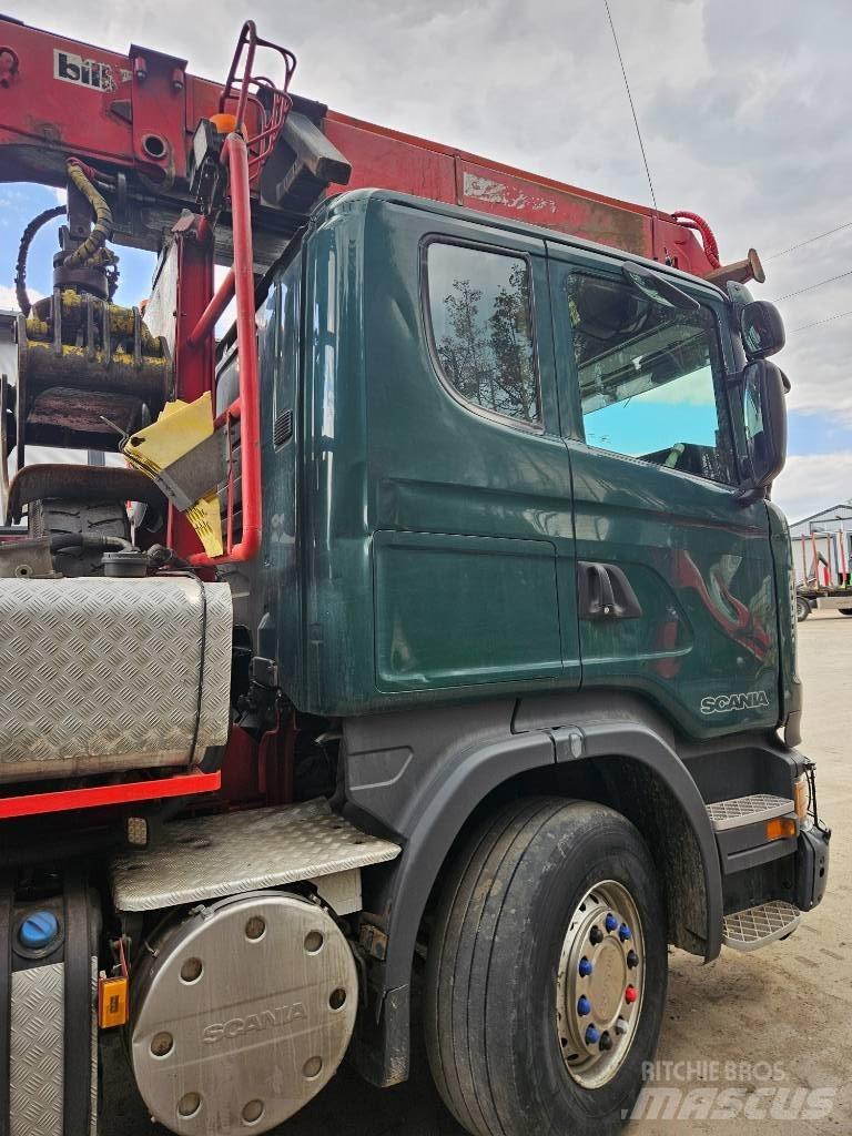 Scania R 560 Vozy na přepravu kmenů