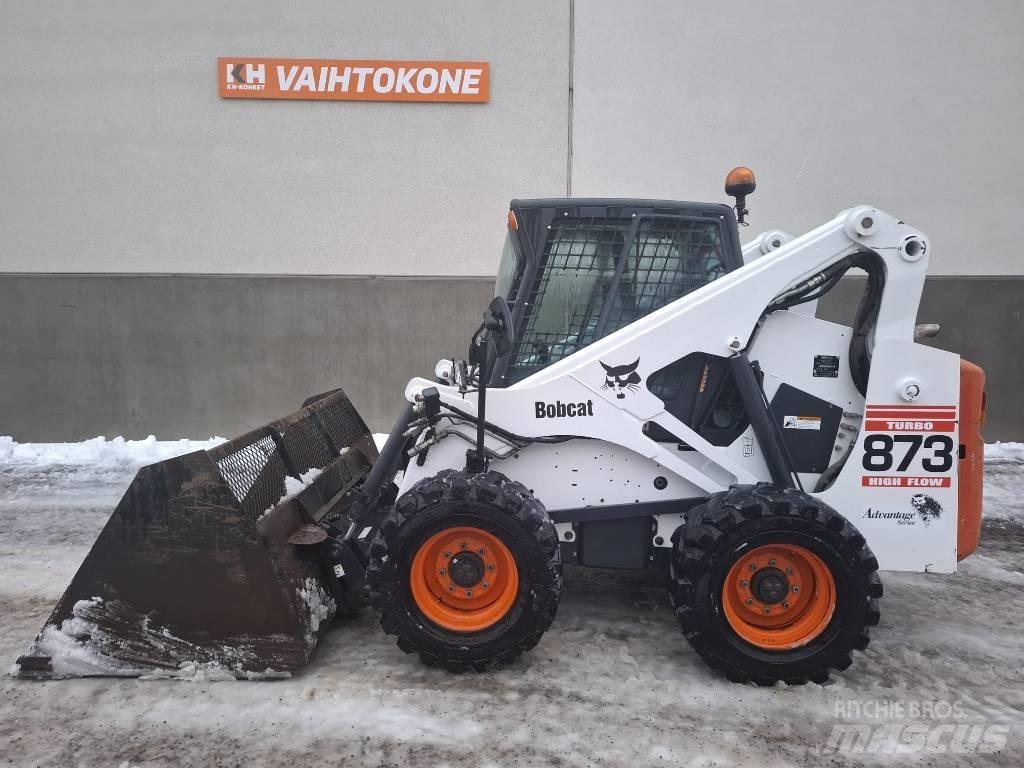 Bobcat 873H Smykem řízené nakladače