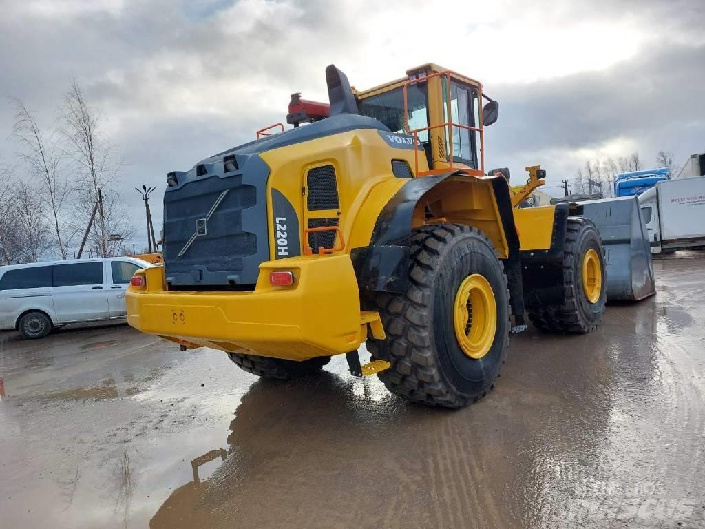 Volvo L 220 H Kolové nakladače