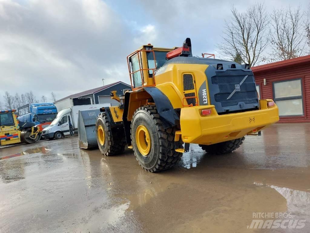 Volvo L 220 H Kolové nakladače