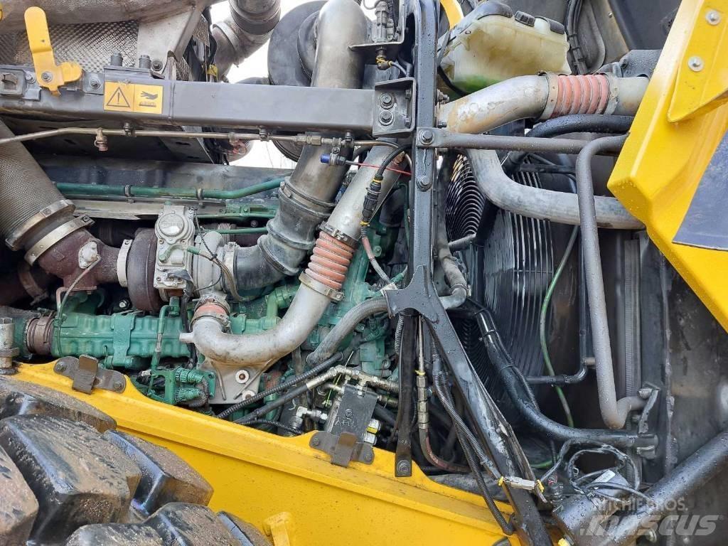 Volvo L 220 H Kolové nakladače