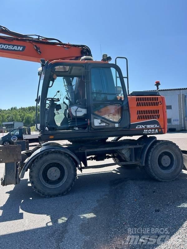 Doosan DX 160 w-5 Kolová rýpadla