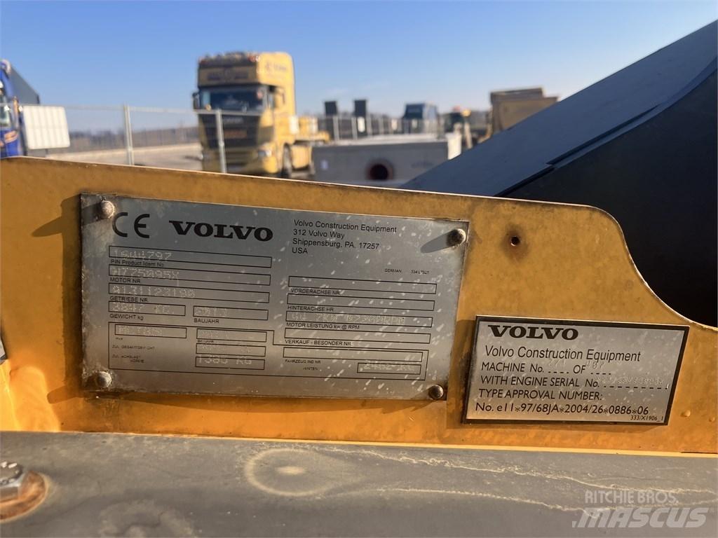 Volvo MCT 85 C Smykem řízené nakladače