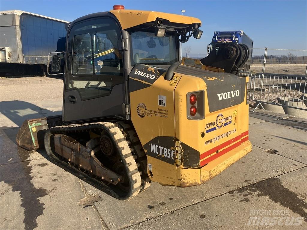 Volvo MCT 85 C Smykem řízené nakladače