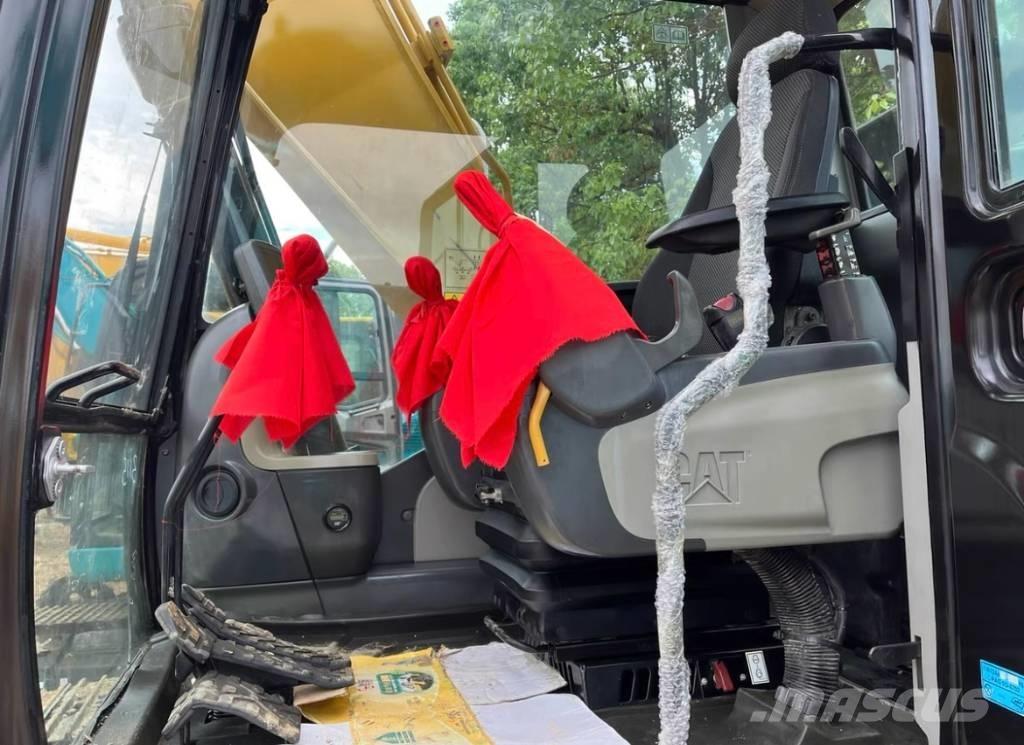 CAT 318dl Pásová rýpadla