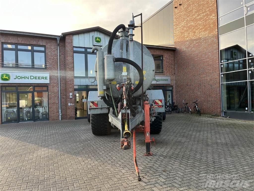 Briri VTTW 16700 Rozmetadla chlévské mrvy