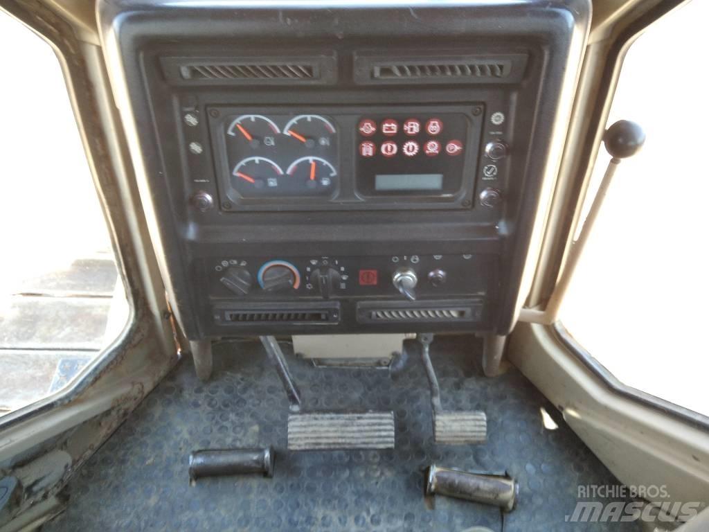CAT D 6 M LGP Pásové dozery