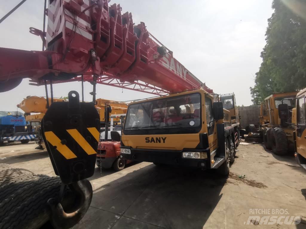 Sany STC 750 Univerzální terénní jeřáby