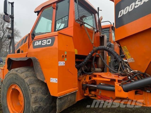 Doosan DA 30 Kloubové dempry