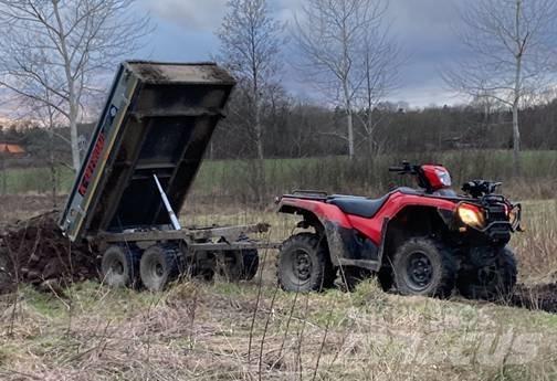  K Vagnen Offroad Sklápěcí přívěsy