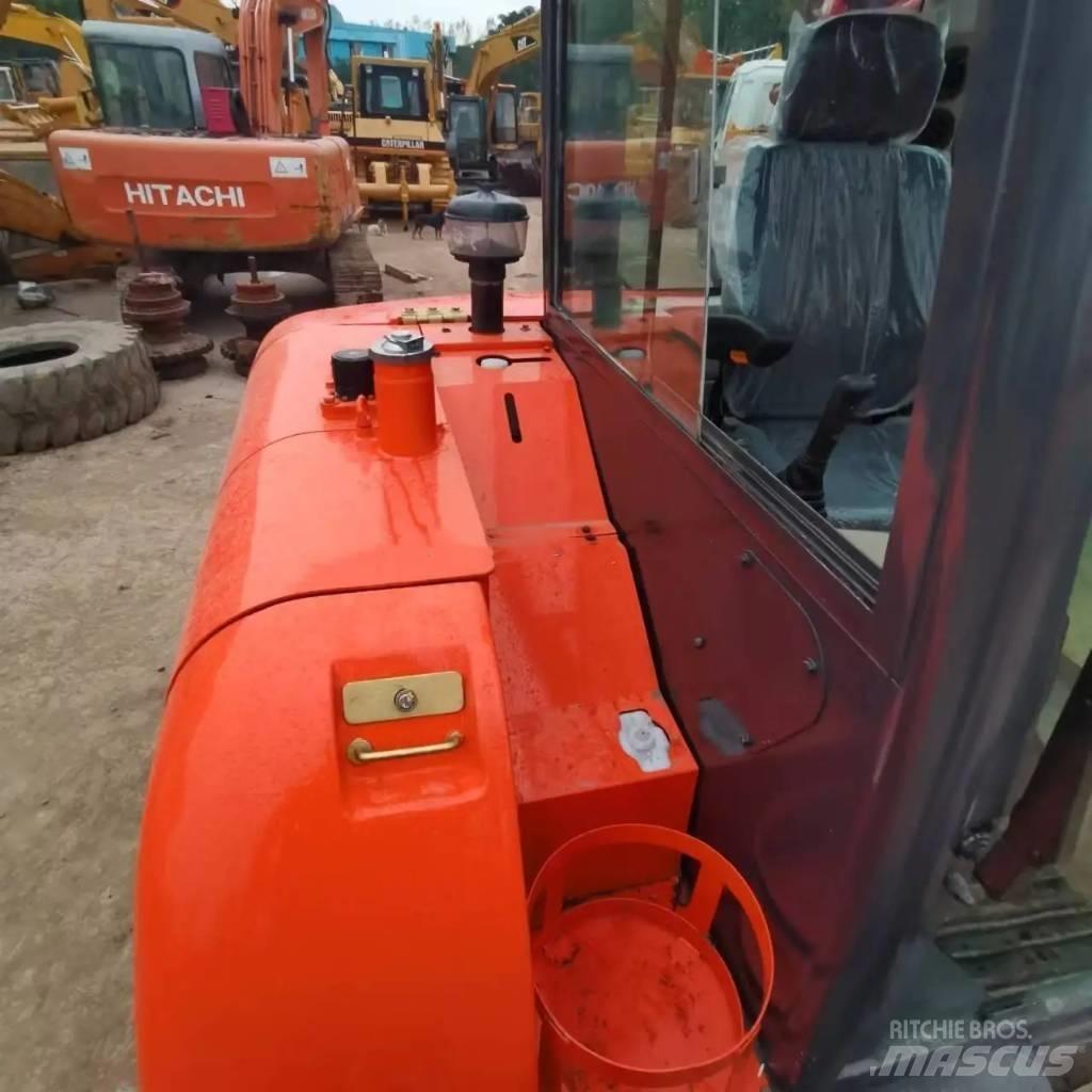 Doosan DH60-7 Pásová rýpadla