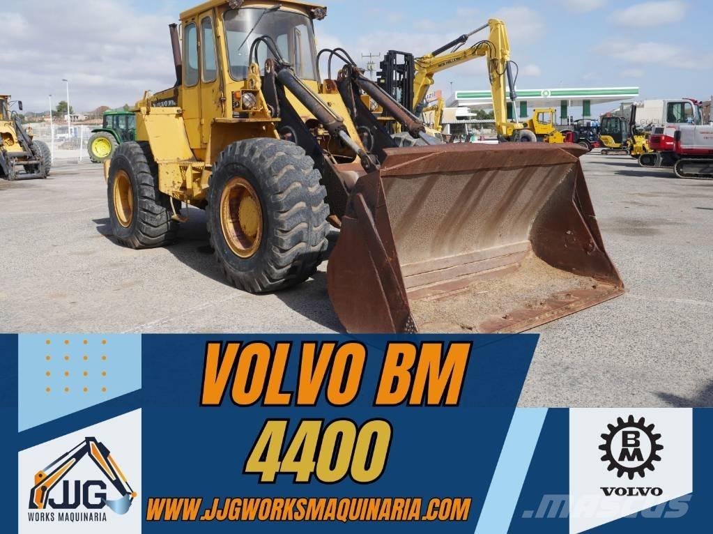 Volvo BM 4400 Kolové nakladače
