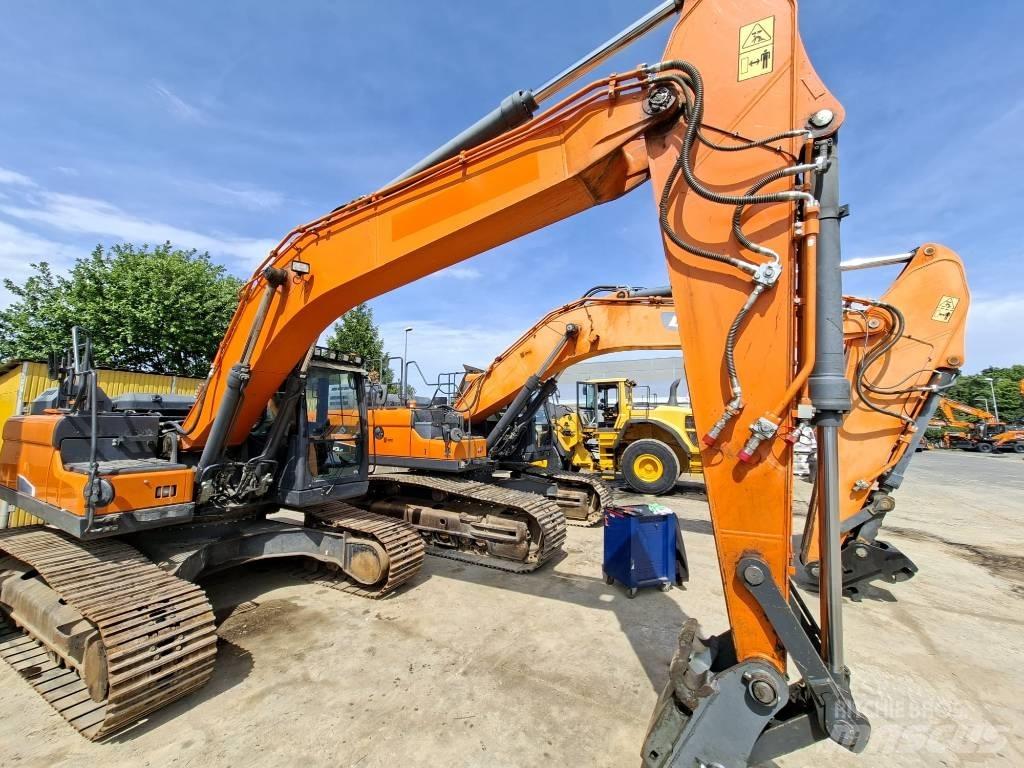 Doosan DX 225 LC-5 Pásová rýpadla