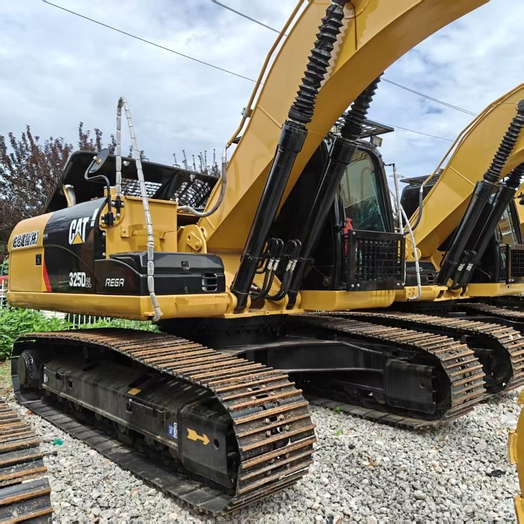 CAT 325D Pásová rýpadla