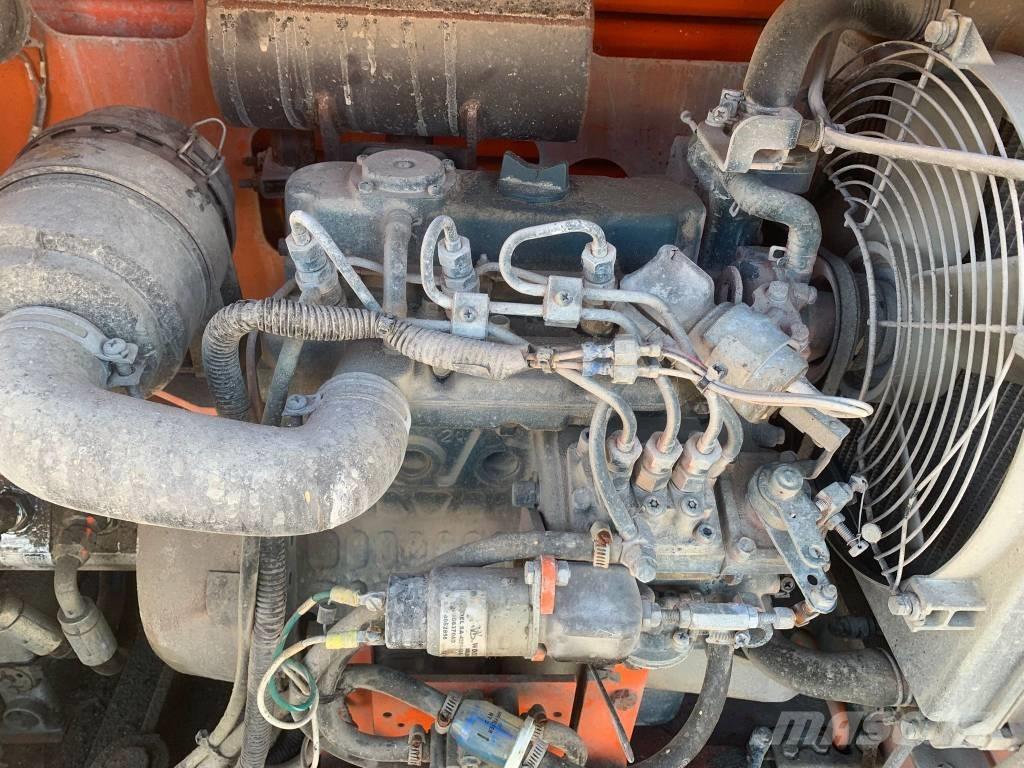 SkyJack SJ 6832 RT Nůžková zvedací plošina