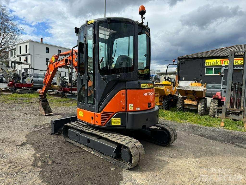 Hitachi ZX 30 U-2 Mini rýpadla < 7t