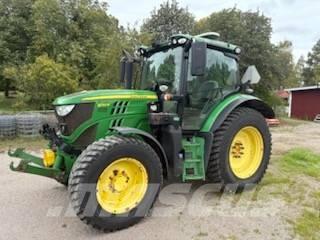 John Deere 6130 R Traktory
