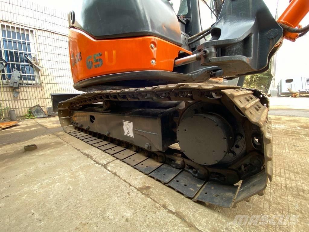 Hitachi ZX65 Mini rýpadla < 7t
