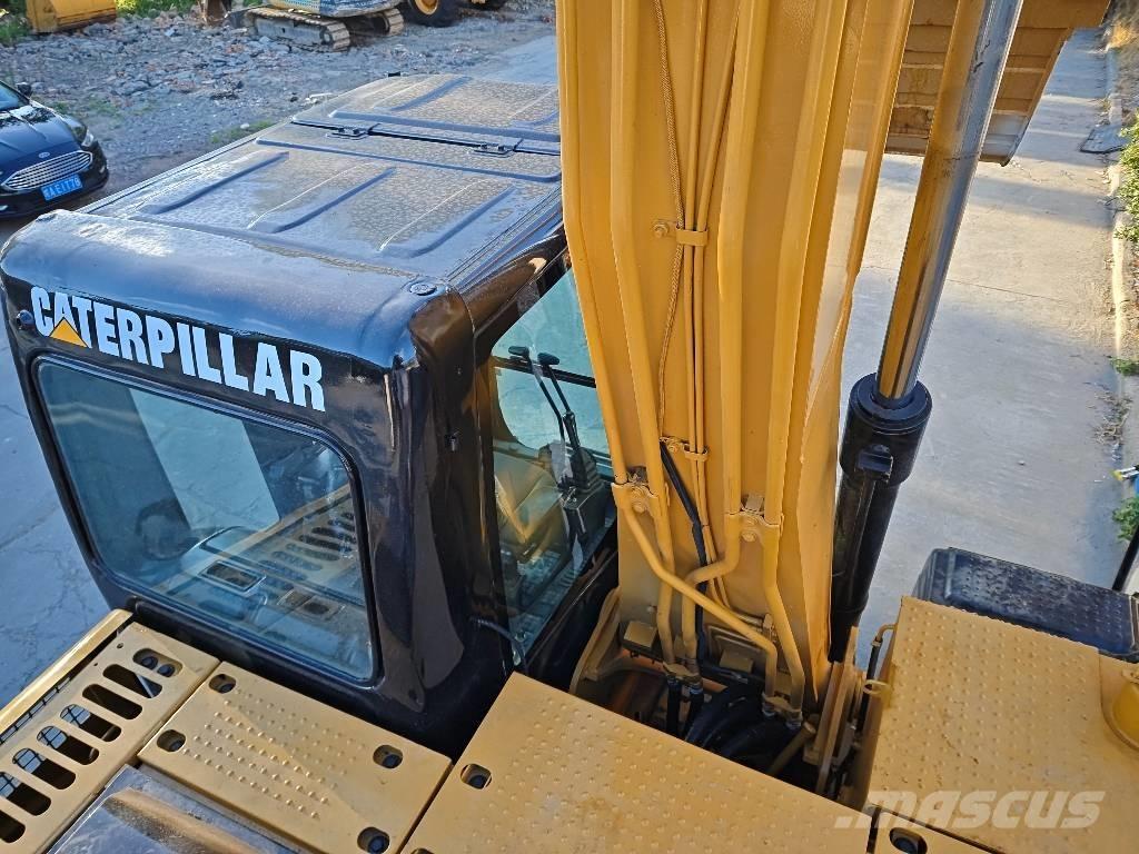 CAT 312 D Pásová rýpadla