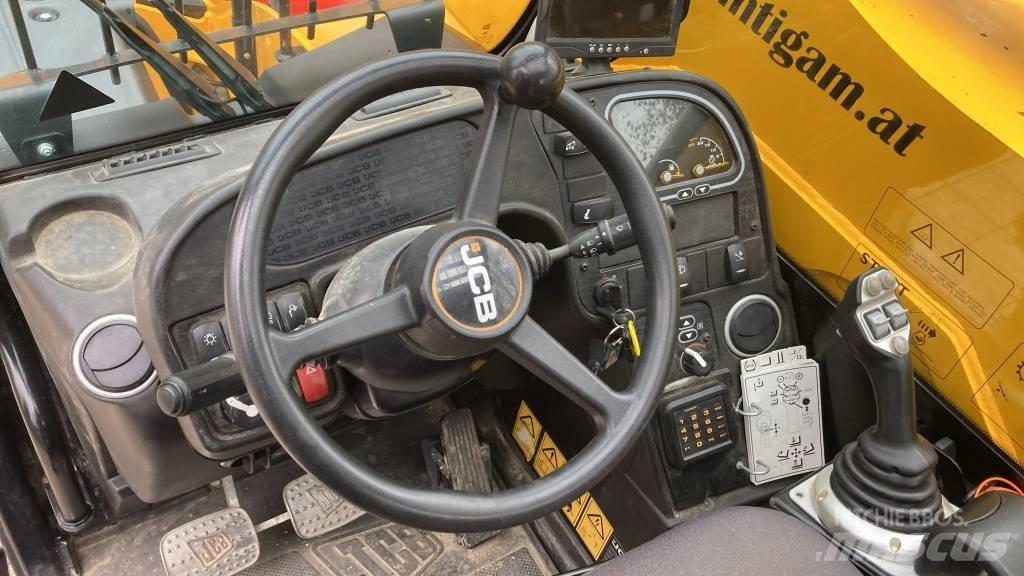 JCB 540-170 Teleskopické manipulátory