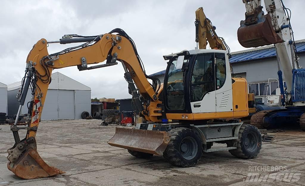 Liebherr A 910 Kolová rýpadla