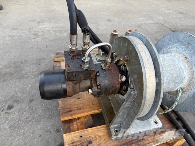 Woma USED WINCH Příslušenství a náhradní díly k vrtným zařízením