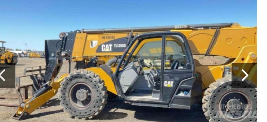 CAT TL1255D Teleskopické manipulátory