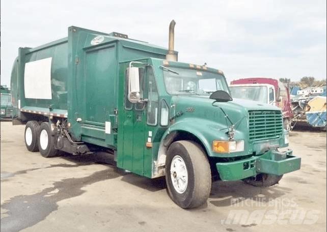 International 4900 Popelářské vozy