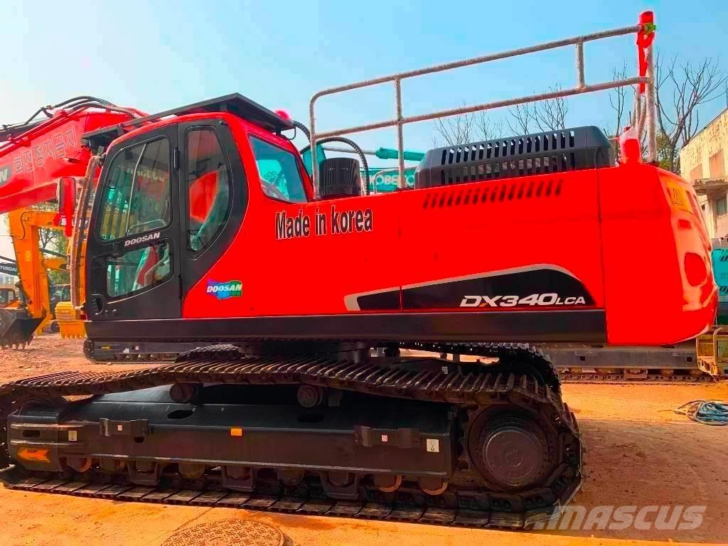 Doosan DX 340 LCA Pásová rýpadla