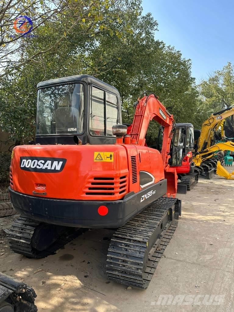 Doosan 55 Mini rýpadla < 7t