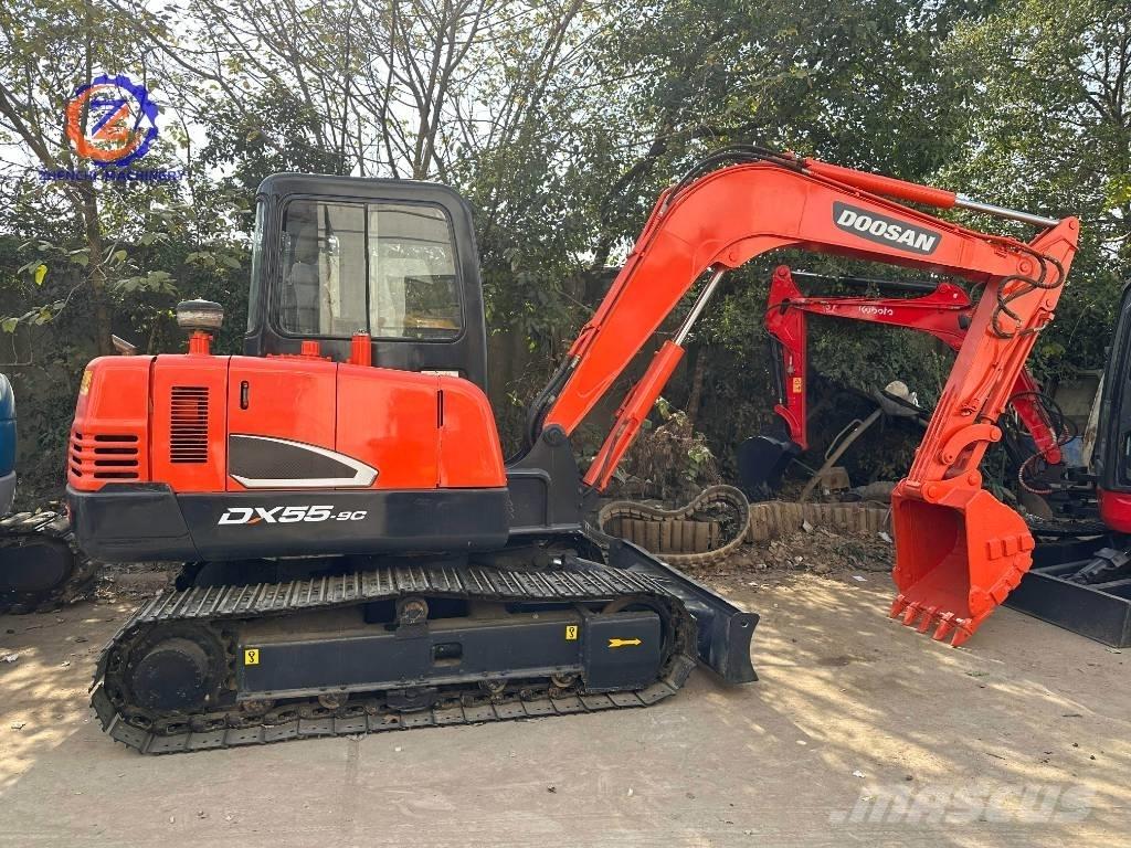 Doosan 55 Mini rýpadla < 7t
