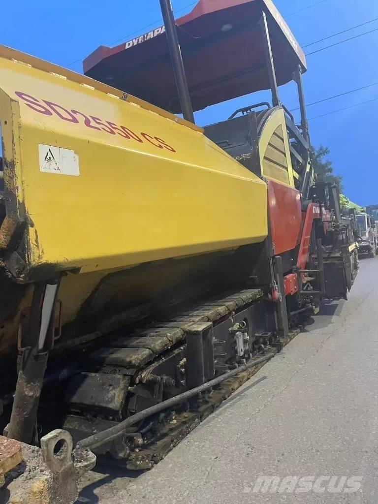 Dynapac sd2550 Finišery
