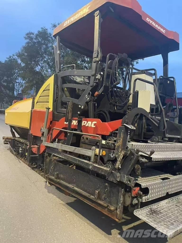 Dynapac sd2550 Finišery