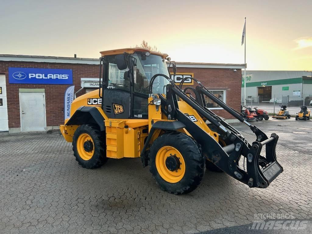 JCB 411 HT Kolové nakladače
