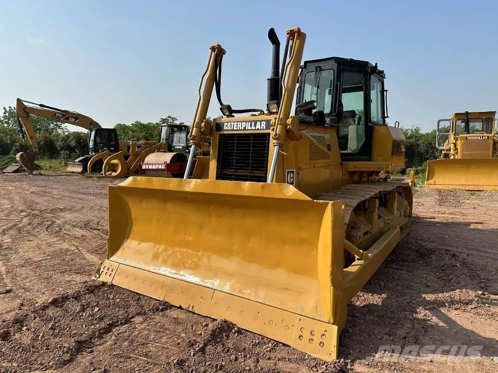 CAT D 6 G Pásové dozery