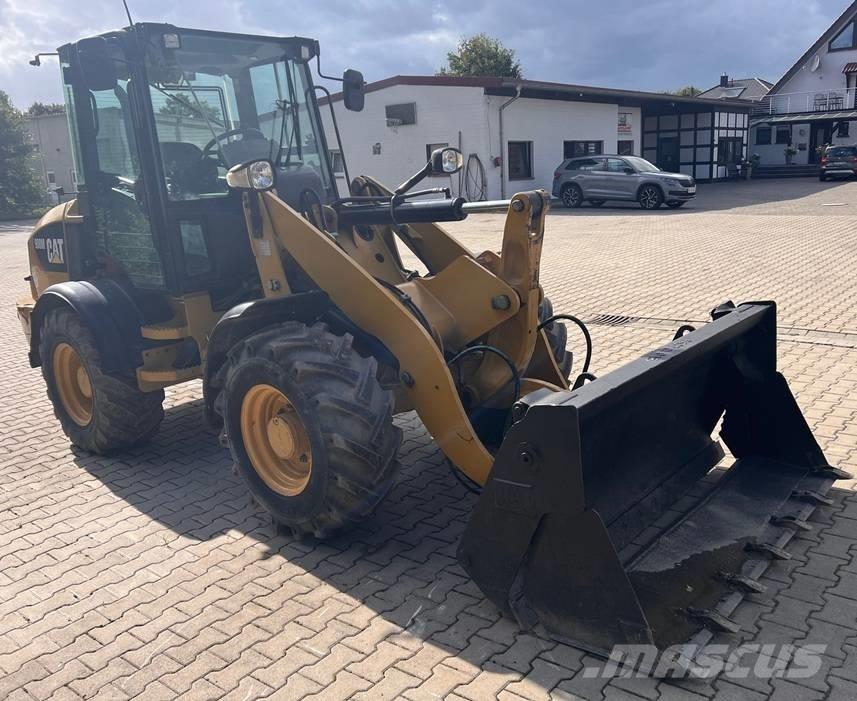 CAT 908M Radlader Kolové nakladače