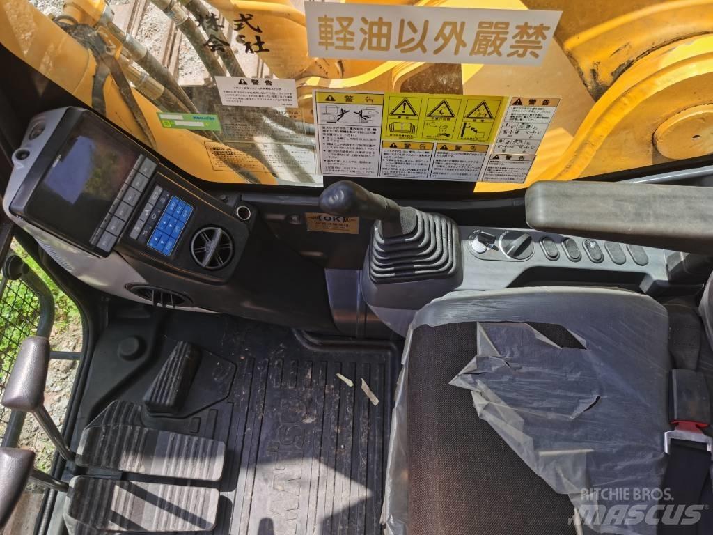 Komatsu PC 450-8 Pásová rýpadla