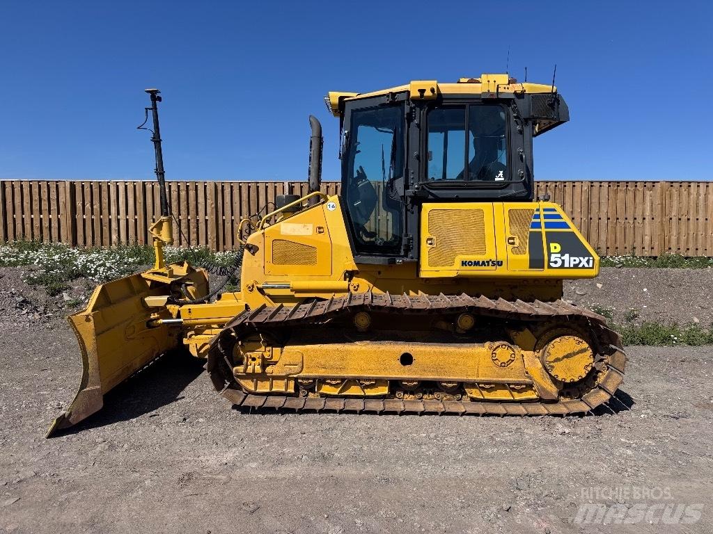 Komatsu D 51 PX Pásové dozery