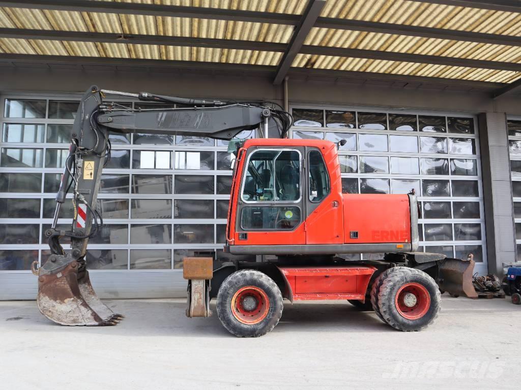 Volvo EW 140 B Kolová rýpadla