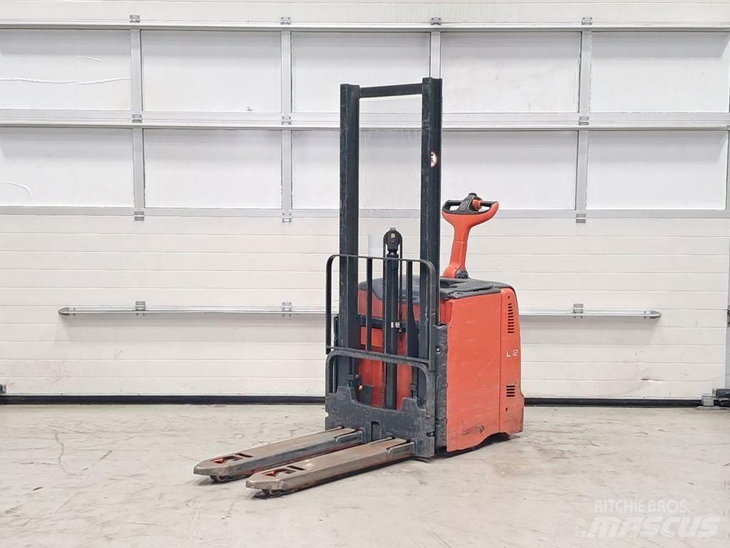 Linde L12L Ručně vedené vysokozdvižné vozíky