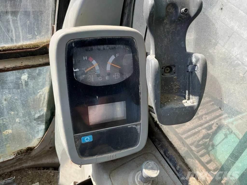 Kobelco SK235SR Pásová rýpadla