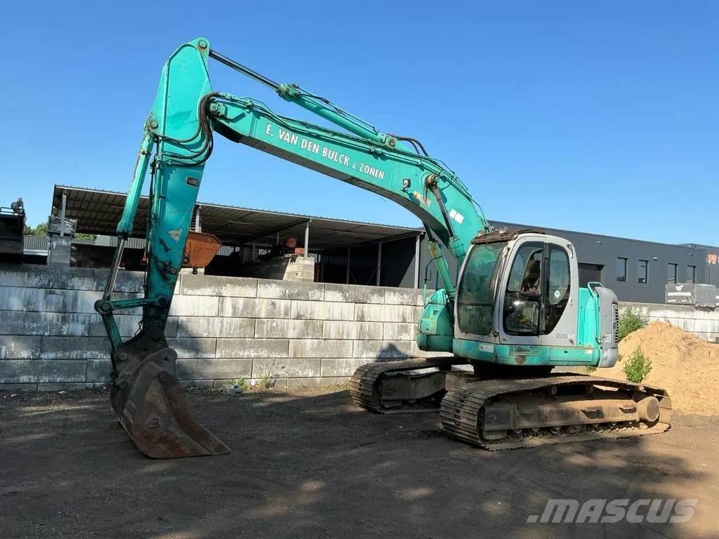 Kobelco SK235SR Pásová rýpadla