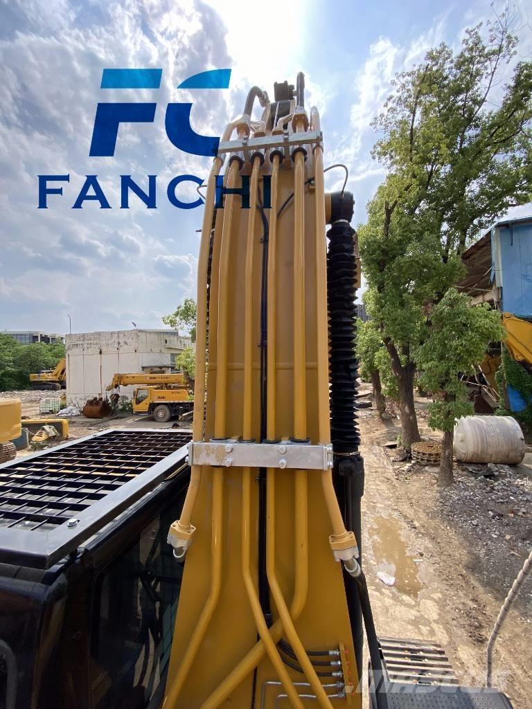 CAT 313D2GC Midi rýpadla 7t - 12t