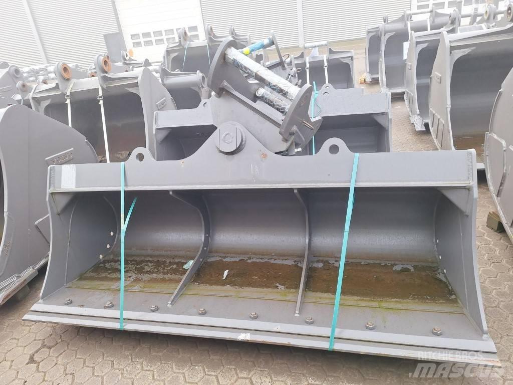 Tiltbucket 2400 mm. Lopaty
