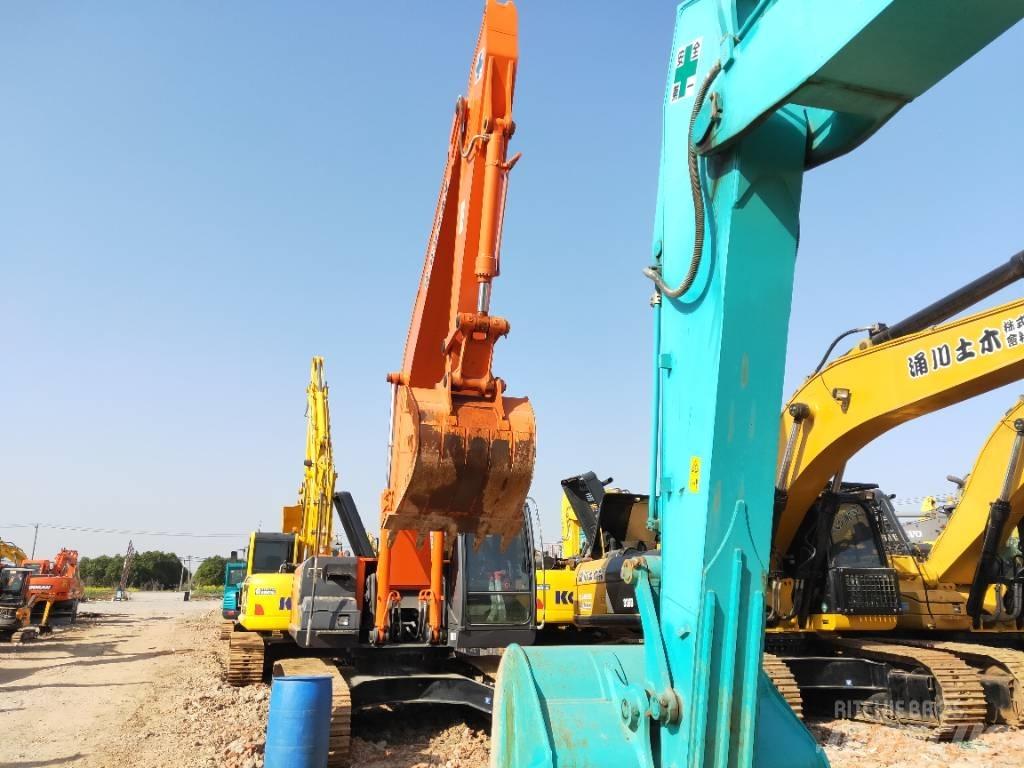 Hitachi ZX 240-3 Pásová rýpadla